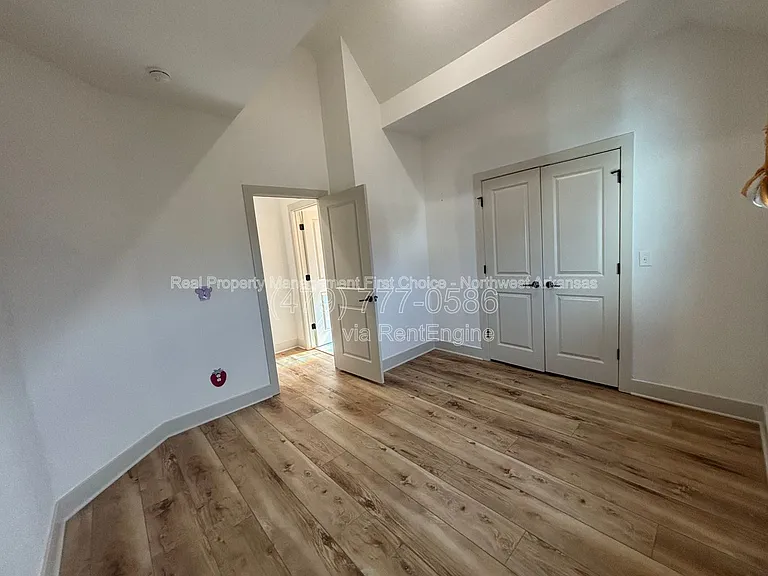 4017 W Sommerset St — Photo 20