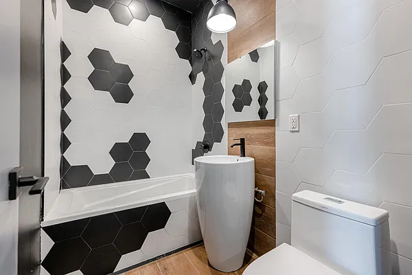 Rented by Brooklyn Group | media 8