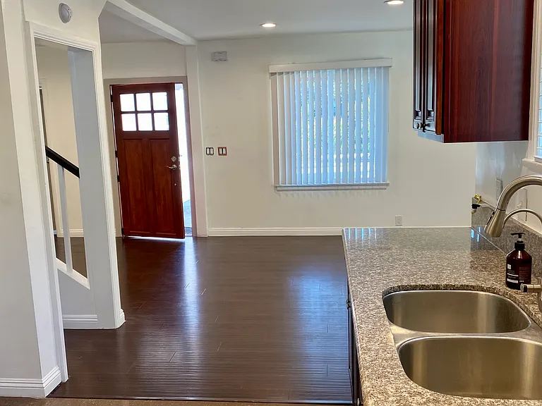 220 E Hellman Ave — Photo 11