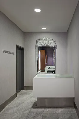 Rented by The Moinian Group | media 34