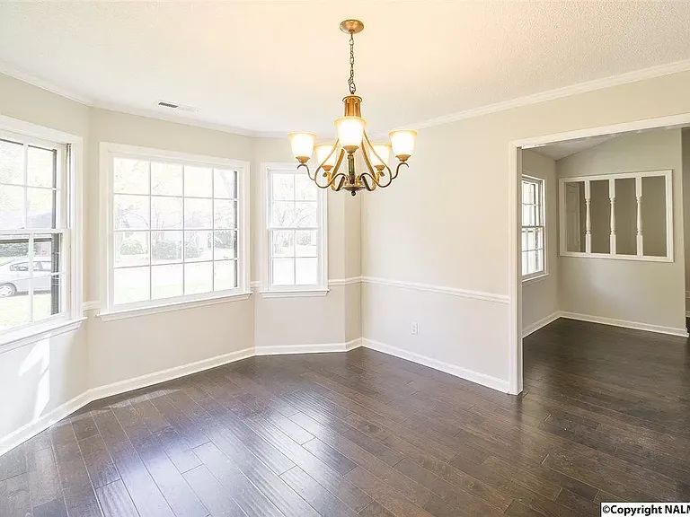 117 Betty Garrett Dr — Photo 8
