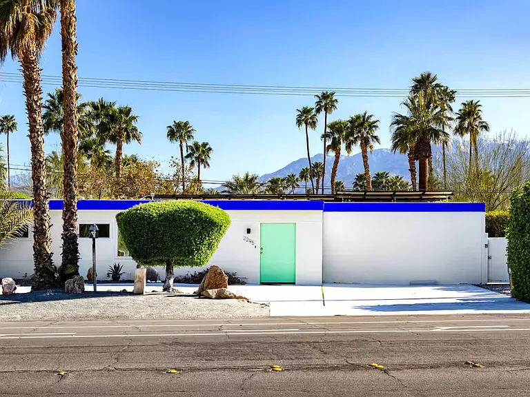 E Alejo Rd — Photo 8