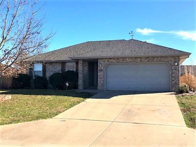 602 E Waterford Blvd, Ozark, MO, 65721