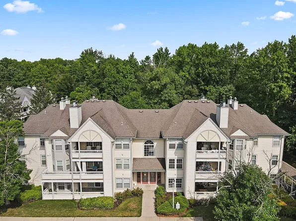 113 Cascade Ct #2-1002, Princeton, NJ 08540