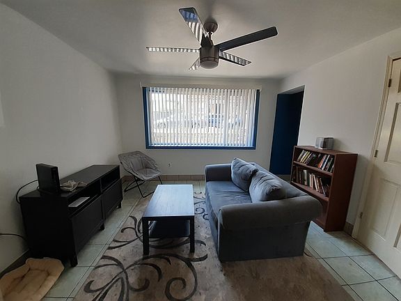 2nd image of 3251 S Carpenter St #1F