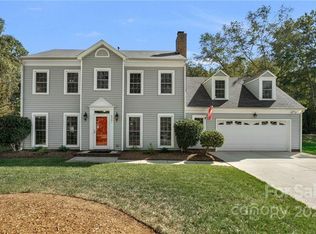 8501 Ducksbill Dr, Charlotte, NC 28277