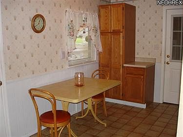 5th image of 6353 Glenallen Ave