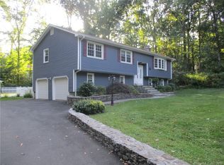 12 Byron Pl, Shelton, CT 06484