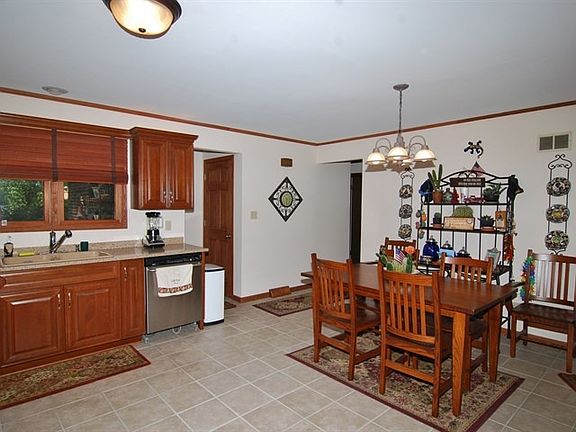 4th image of 13622 S Murvey Ct