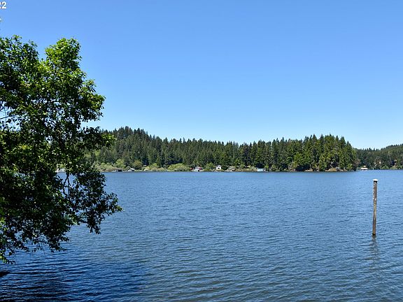 4th image of 0 S Tenmile Lake Trl