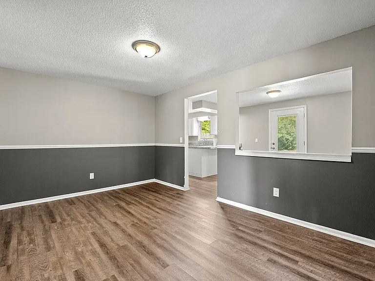 9210 Sea Wind Pl — Photo 7