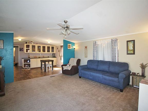 5th image of 10470 Dogwood Dr