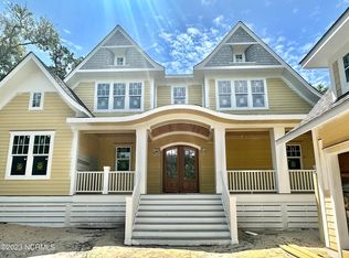 550 Chicamacomico Way, Southport, NC 28461