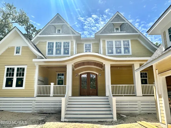 550 Chicamacomico Way, Bald Head Island, NC 28461