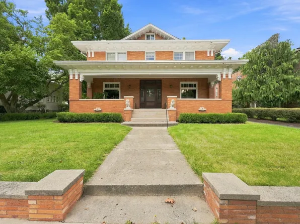 418 S Wayne St, Angola, IN 46703