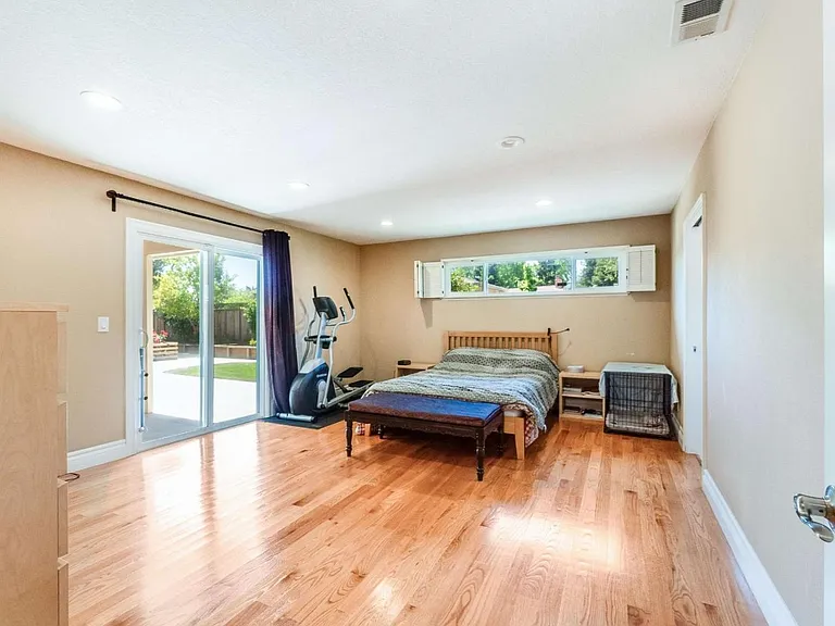 12371 Saraglen Dr — Photo 13