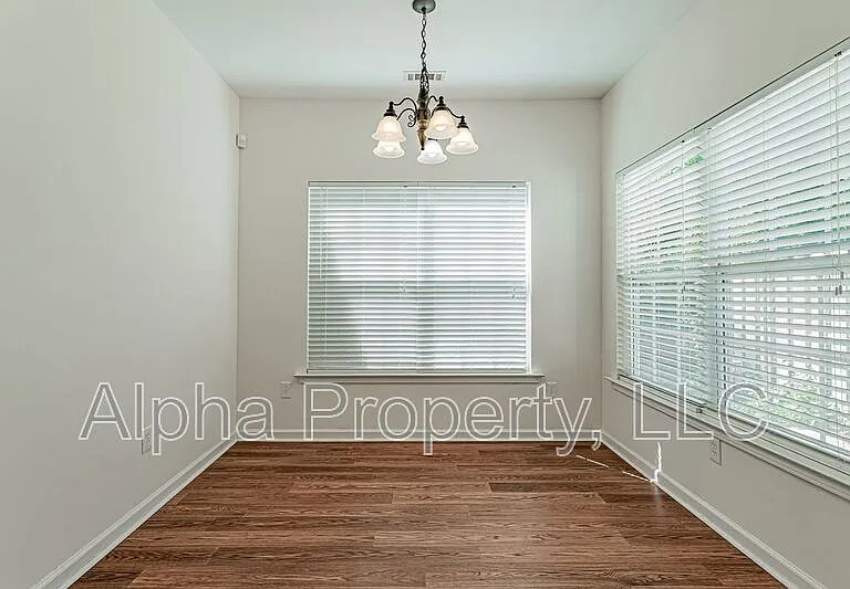 382 Juniper Bend Cir — Photo 8