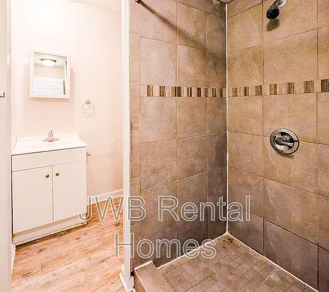 2830 San Diego Plz — Photo 9