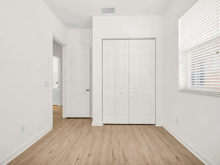 669 Pacific Grove Dr #2 — Photo 22