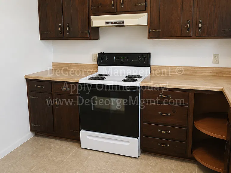 411 Madison St #1 — Photo 9
