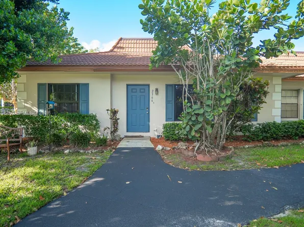 2366 SW 70th Way #4, Davie, FL 33317