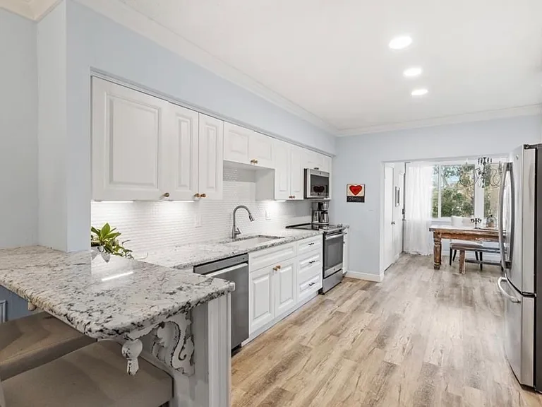 1330 Snell Isle Blvd NE #4 — Photo 7