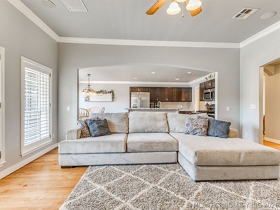 5th image of 9940 E 119th Pl S