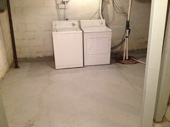 Laundry / Basement