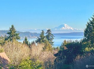 6651 NE Baker Hill Rd, Bainbridge Island, WA