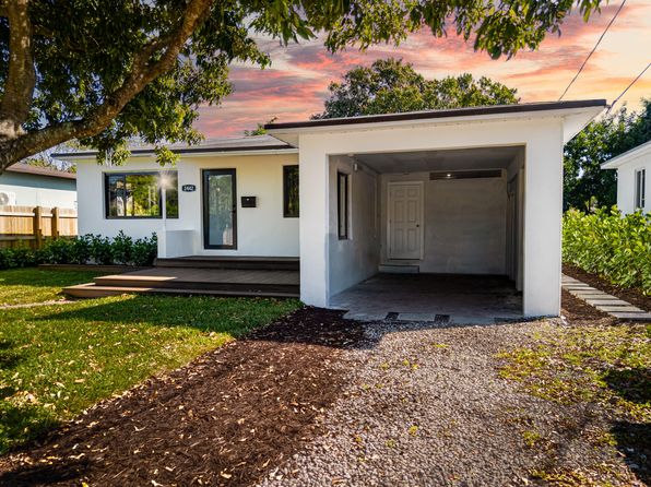 2442 Grant Street, Hollywood, FL 33020
