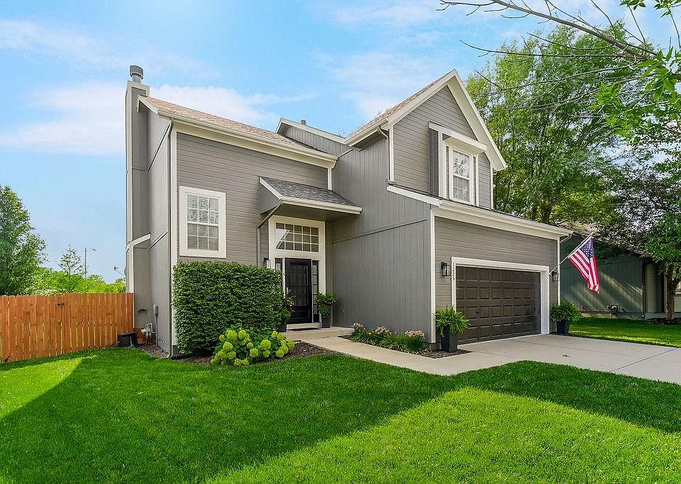 1st image of 1225 Starbrooke Dr