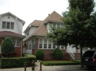 1512 W 1st St, Brooklyn, NY 11204