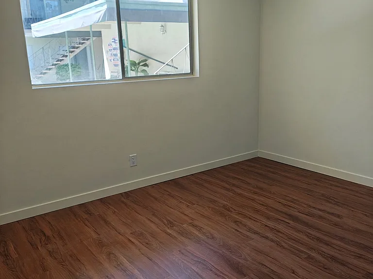 21006 Reynolds Dr #7 — Photo 16