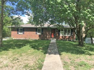 7661 E Sunny Vale Dr, Columbia, MO 65201