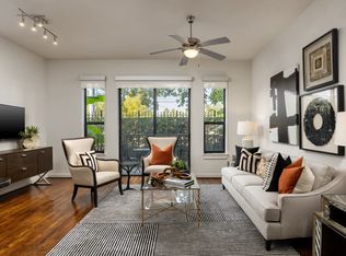 Susanne, Houston, TX 77006