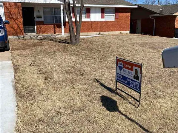 4607 NW Lincoln Ave, Lawton, OK 73505