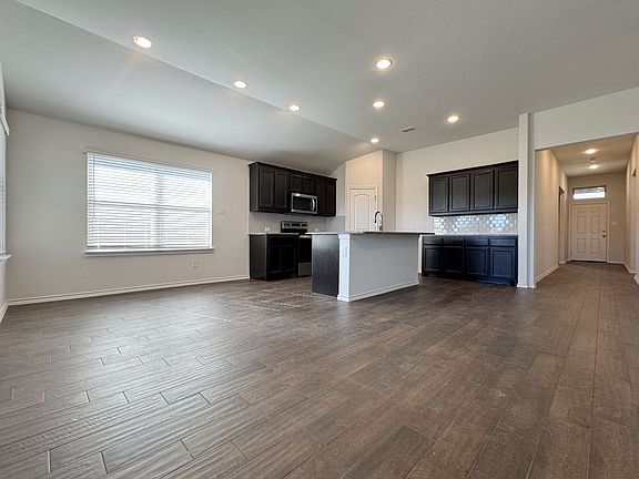 5th image of 4314 Cordata Dr