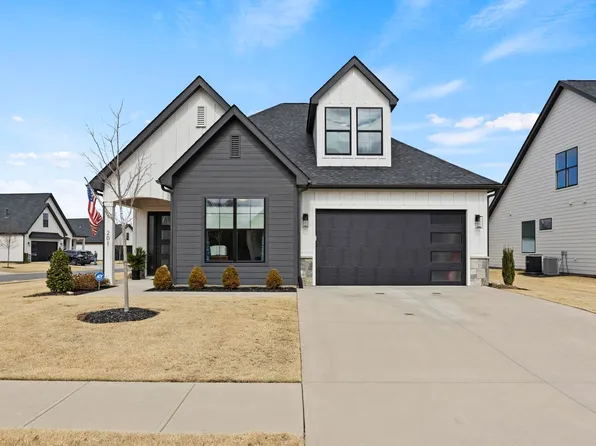 201 Pleasant Brook Rd, Simpsonville, SC 29680