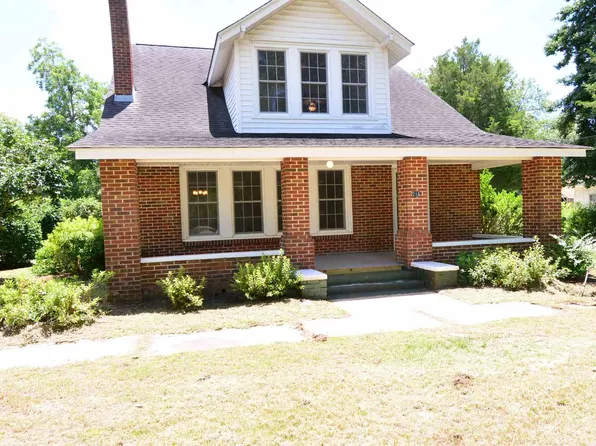 216 E Columbia Ave, Leesville, SC 29070