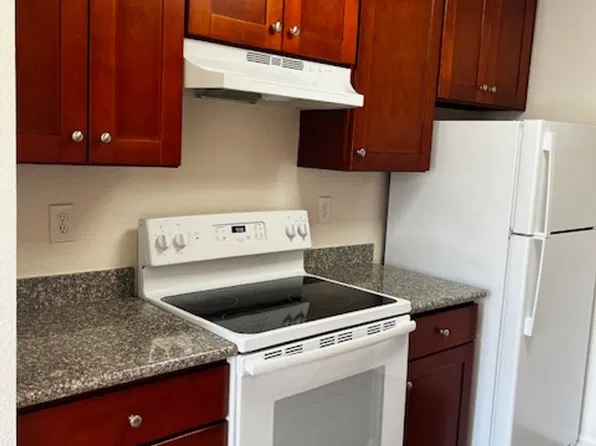 Casa De Rosa, 3555 S Bascom Ave #3567-8, Campbell, CA 95008