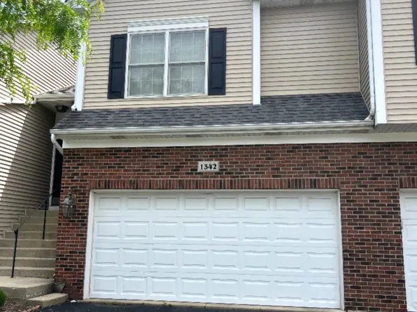 1342 N Winslowe Dr, Palatine, IL 60074