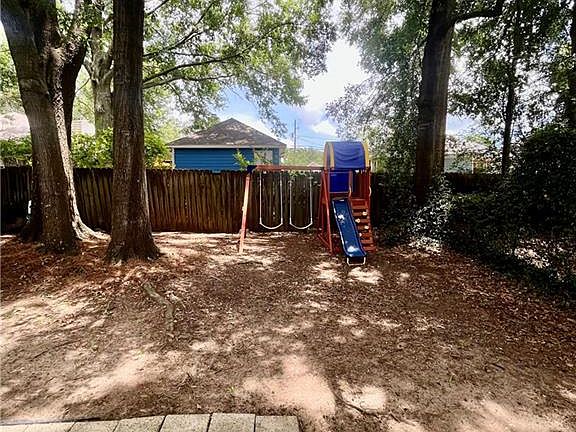 5th image of 813 Schaub Ave