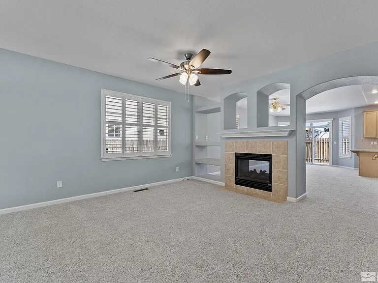 1370 Chichester Dr — Photo 6