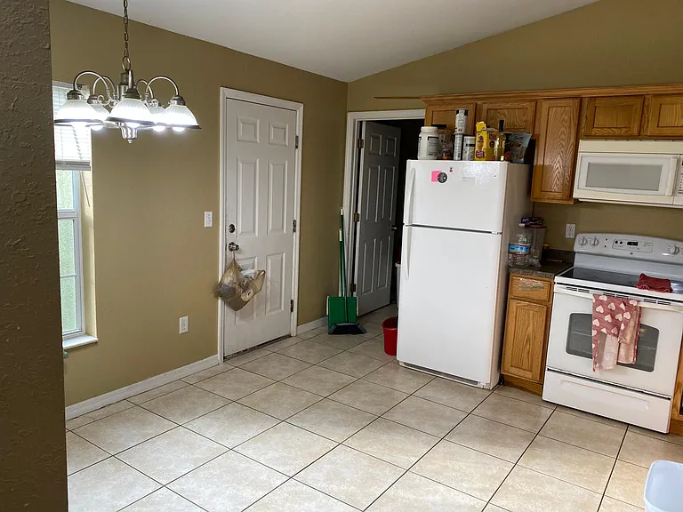 3938 Durango Ave — Photo 4