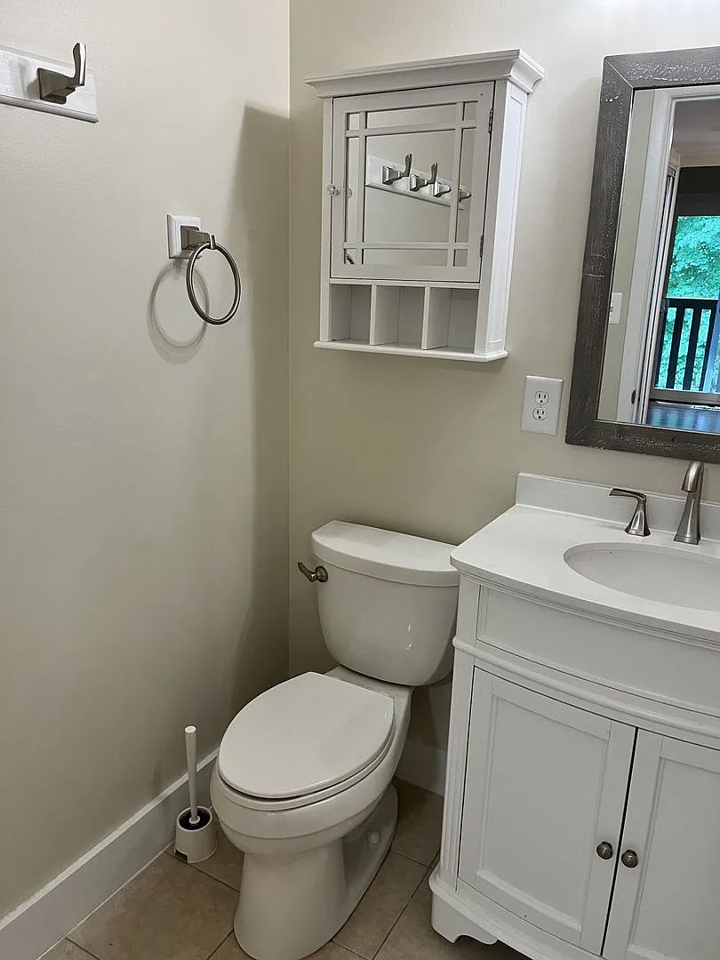 Updated Reston Townhouse — Photo 4