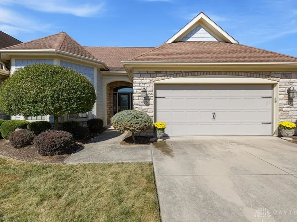 1463 Lantern Ln, Troy, OH 45373
