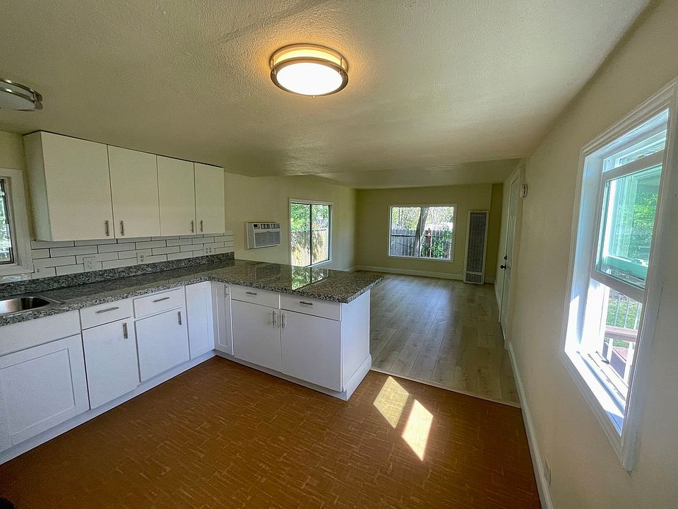 550 Maple St 550 Maple St West Sacramento CA Zillow