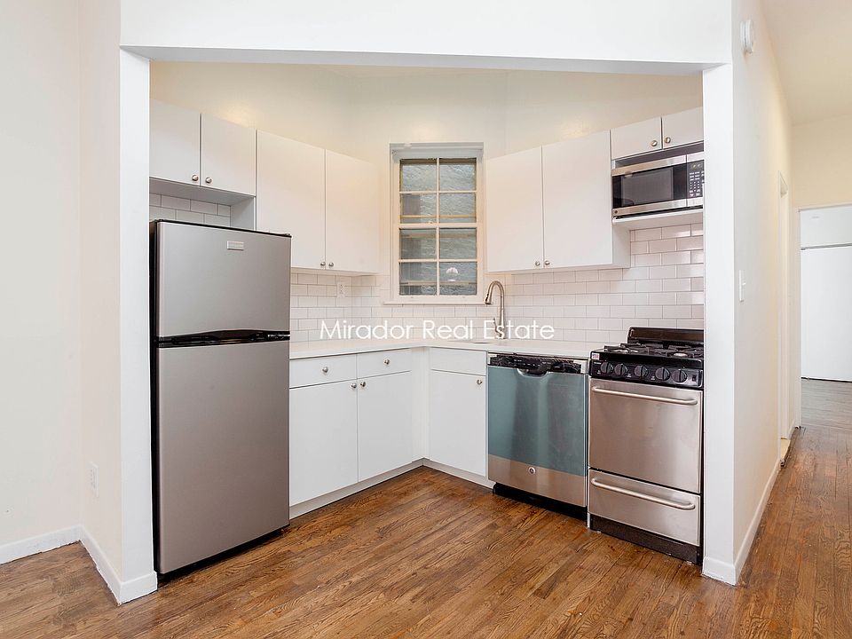 2nd image of 118 E 11th St APT 3B
