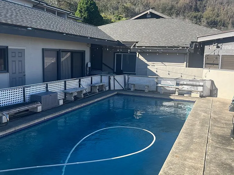 498 Polulani Dr — Photo 19