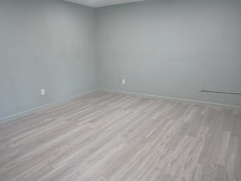10730 Myers Way S #1 — Photo 9